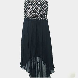 Black and gold sequin dress